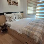 Jahor Jet Set Lux 公寓 亚霍里纳