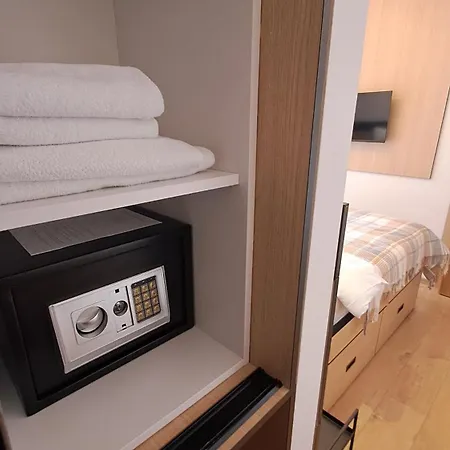 Jahor Jet Set Lux Apartament *